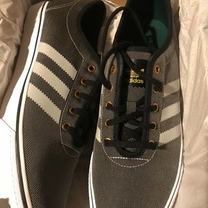 NWT men's Adidas